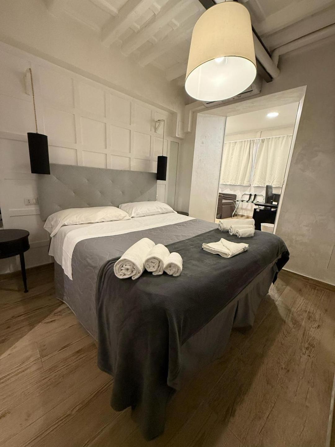 Hotel Dulcis In Pantheon à Rome Extérieur photo