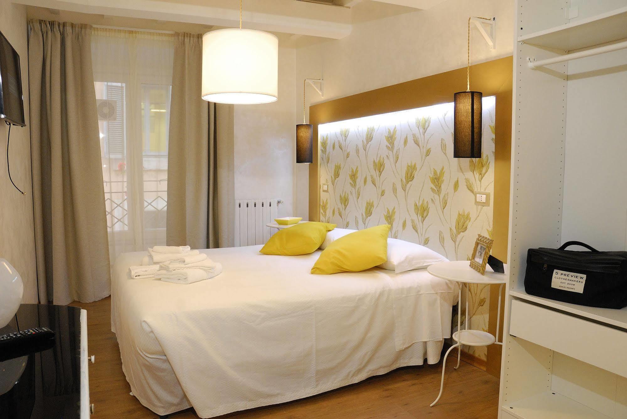 Hotel Dulcis In Pantheon à Rome Extérieur photo